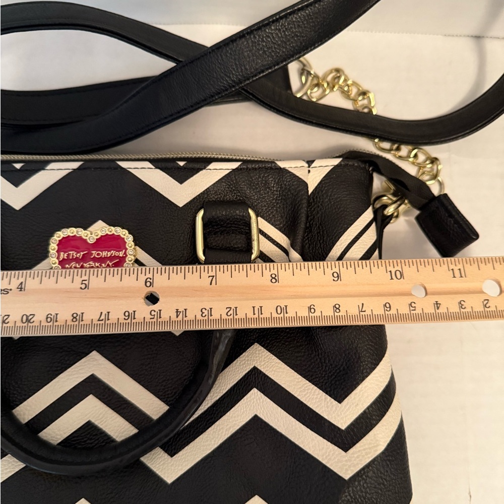 Betsey Johnson Mini Shoulder Bag - Picture 3 of 8